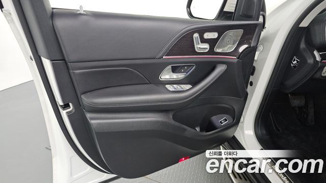 Mercedes-Benz GLE-Class GLE300d 4MATIC