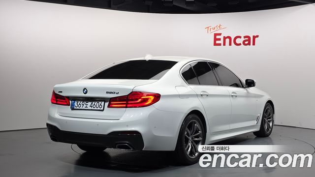 BMW 5-Series 520d xDrive M Sport Package Plus