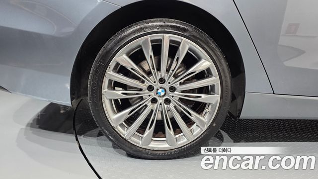 BMW Gran Turismo 640i xDrive Luxury