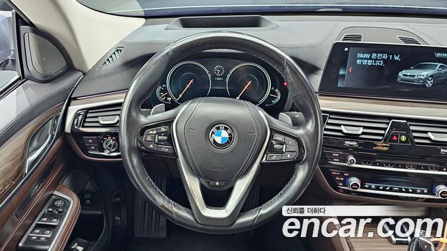 BMW Gran Turismo 640i xDrive Luxury