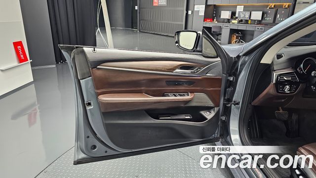 BMW Gran Turismo 640i xDrive Luxury