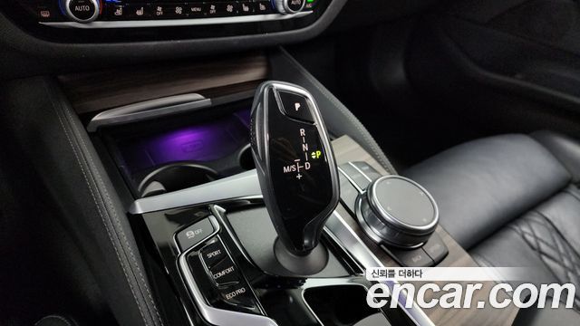 BMW 5-Series 530i Luxury Plus