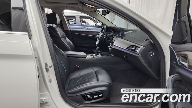 BMW 5-Series 530i Luxury Plus