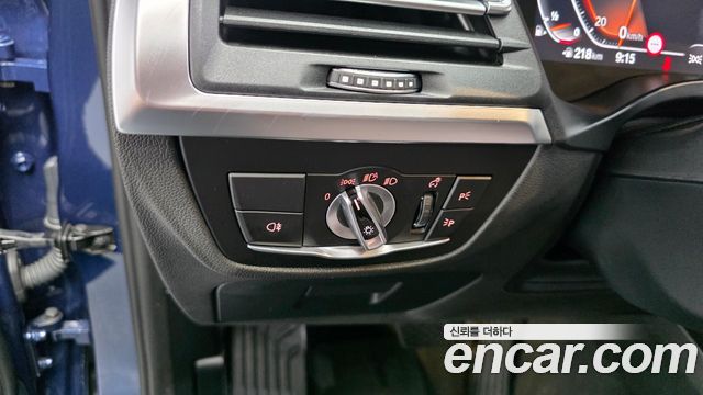 BMW X3 xDrive 20i