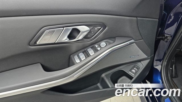 BMW 3-Series 320i M Sport