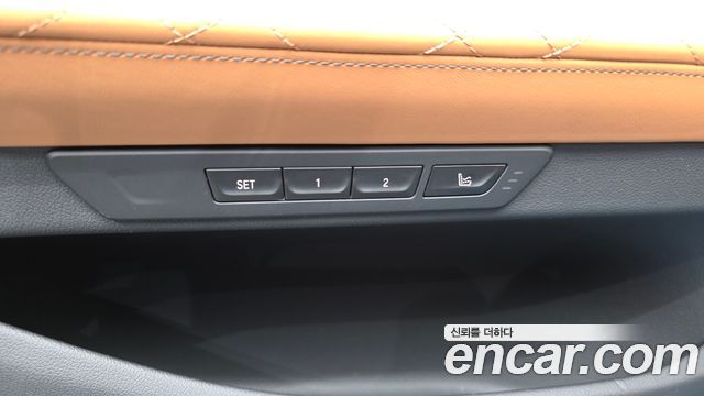 BMW 7-Series 740Li xDrive Design Pure Excellence