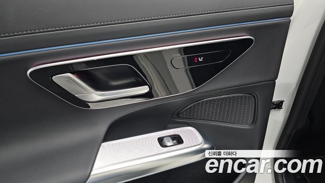 Mercedes-Benz E-Class E200 Avantgarde