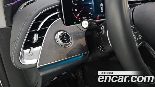 Mercedes-Benz E-Class E200 Avantgarde