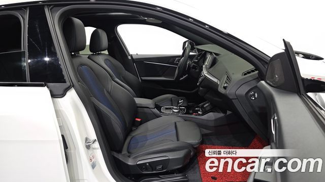 BMW 2-Series 220i M Sports