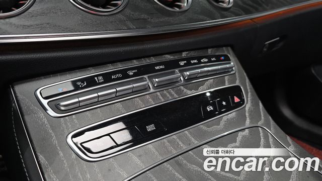 Mercedes-Benz E-Class E450 4MATIC Cabriolet