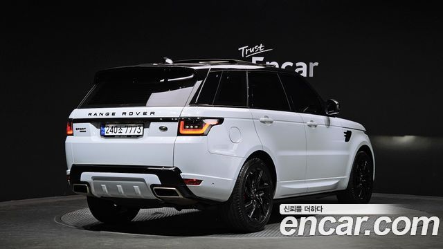 Land Rover Range Rover Sport 3.0 SDV6 HSE Dynamic
