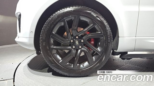Land Rover Range Rover Sport 3.0 SDV6 HSE Dynamic