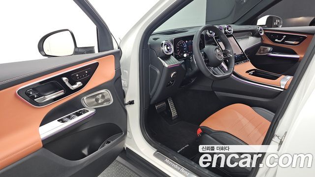 Mercedes-Benz GLC-Class GLC300 4MATIC AMG Line