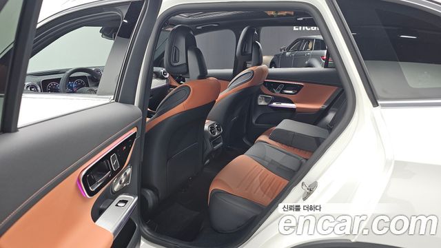 Mercedes-Benz GLC-Class GLC300 4MATIC AMG Line