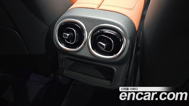 Mercedes-Benz GLC-Class GLC300 4MATIC AMG Line