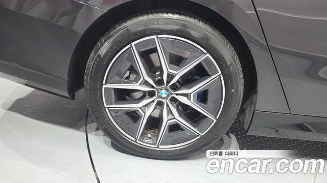 BMW 5-Series 520i M Sport