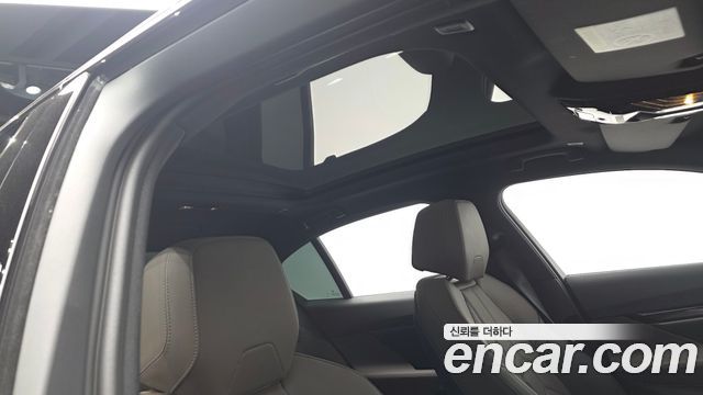 BMW 5-Series 520i M Sport