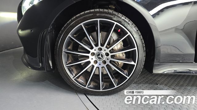 Mercedes-Benz CLS-Class CLS400d 4MATIC AMG Line