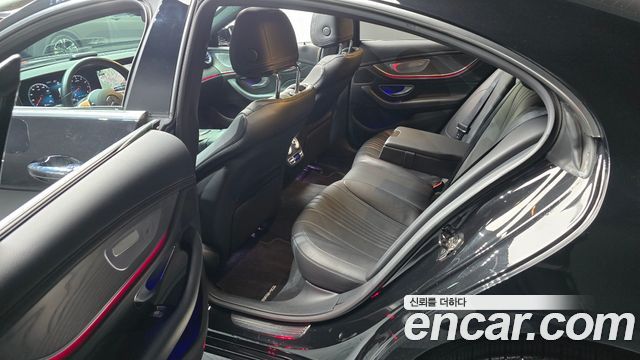 Mercedes-Benz CLS-Class CLS400d 4MATIC AMG Line