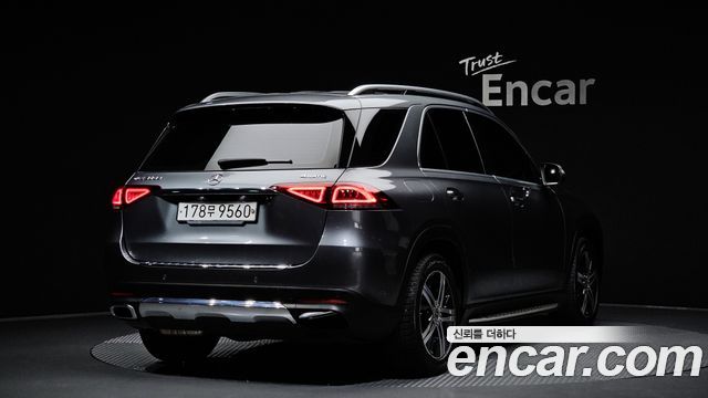 Mercedes-Benz GLE-Class GLE300d 4MATIC