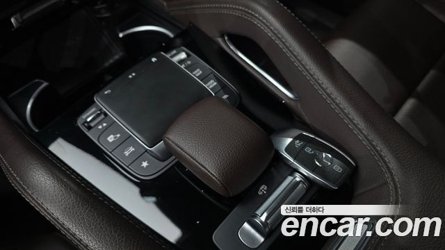 Mercedes-Benz GLE-Class GLE300d 4MATIC