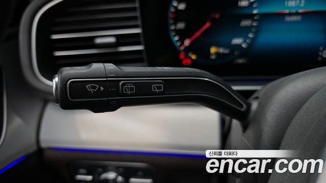 Mercedes-Benz GLE-Class GLE300d 4MATIC
