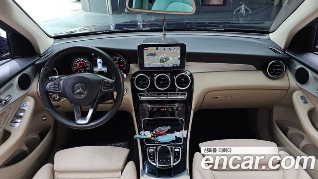 Mercedes-Benz GLC-Class GLC220 d 4MATIC