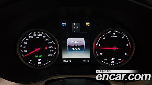 Mercedes-Benz GLC-Class GLC220 d 4MATIC