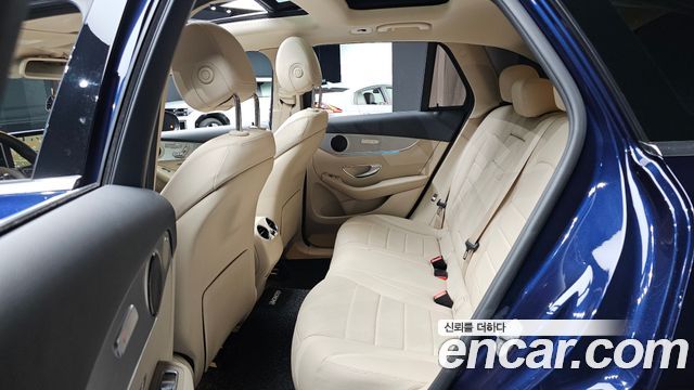 Mercedes-Benz GLC-Class GLC220 d 4MATIC