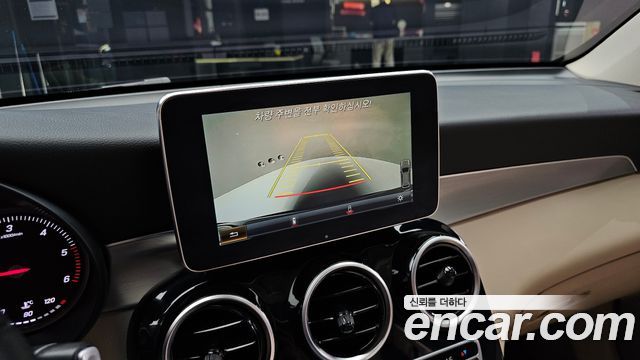 Mercedes-Benz GLC-Class GLC220 d 4MATIC