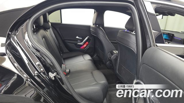 Mercedes-Benz A-Class A220 Hatchback