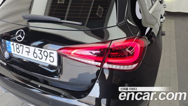 Mercedes-Benz A-Class A220 Hatchback