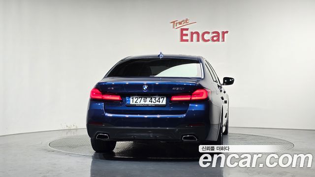 BMW 5-Series 530i xDrive M Sport Package
