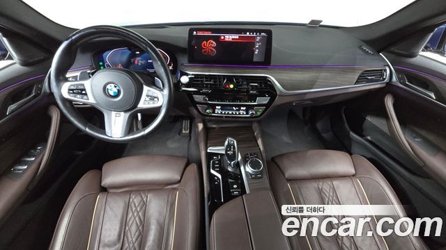 BMW 5-Series 530i xDrive M Sport Package