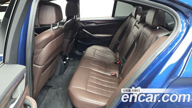 BMW 5-Series 530i xDrive M Sport Package