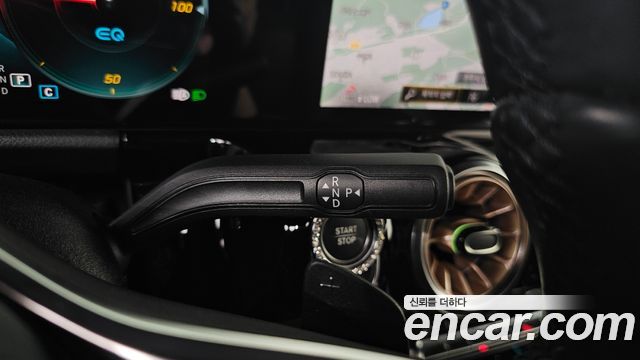 Mercedes-Benz EQA EQA250