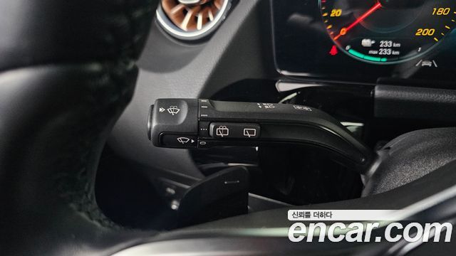 Mercedes-Benz EQA EQA250