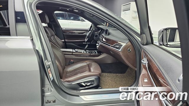 BMW 7-Series 730Ld xDrive