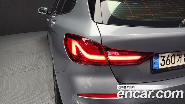 BMW 1-Series 120i Advantage