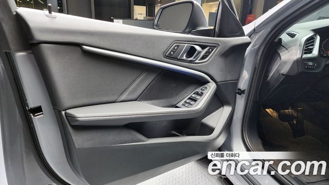BMW 1-Series 120i Advantage