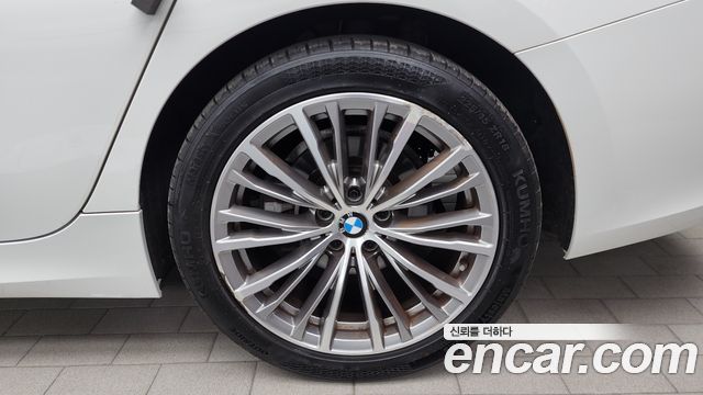 BMW 3-Series 320d Luxury