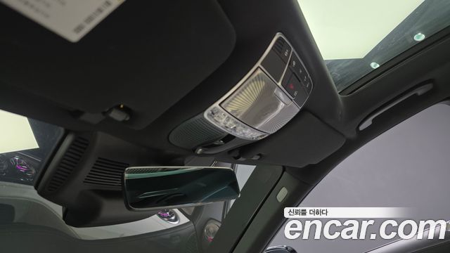 Mercedes-Benz S-Class S560L 4MATIC