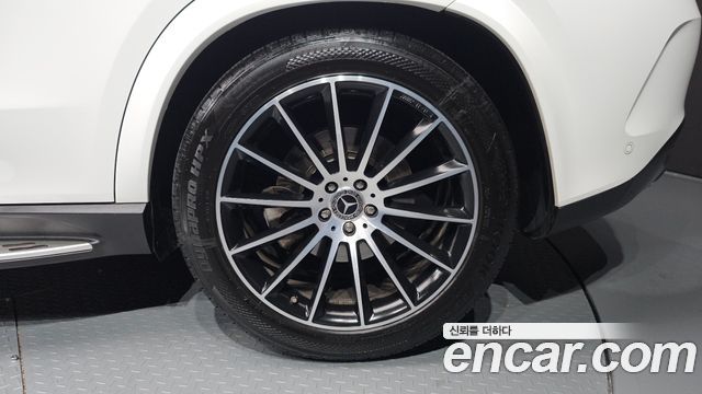 Mercedes-Benz GLE-Class GLE450 4MATIC
