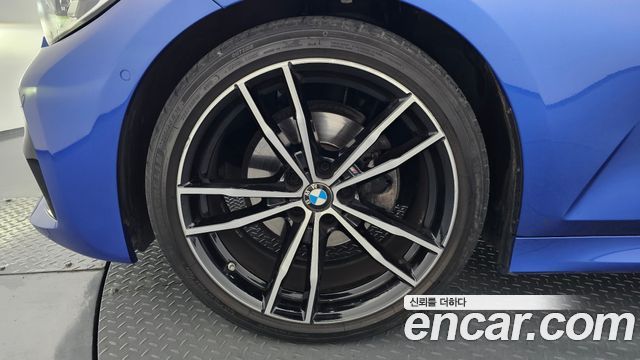 BMW 3-Series 320i M Sport