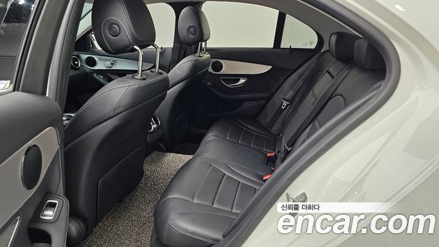 Mercedes-Benz C-Class C200 Avantgarde