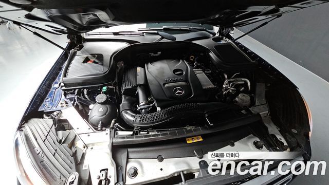 Mercedes-Benz GLC-Class GLC350e 4MATIC Premium