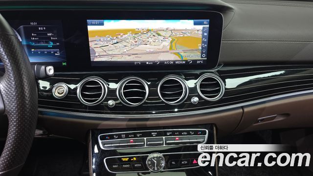 Mercedes-Benz E-Class E400 4MATIC Exclusive