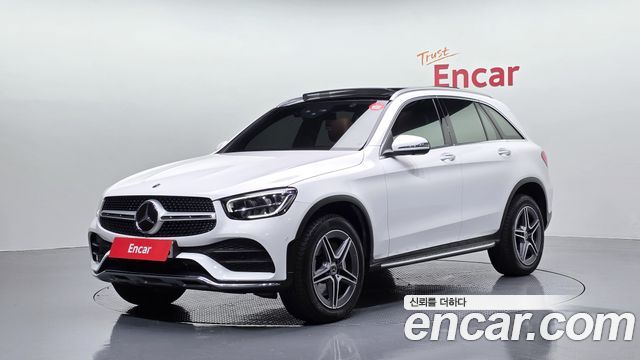 Mercedes-Benz GLC-Class GLC300e 4MATIC