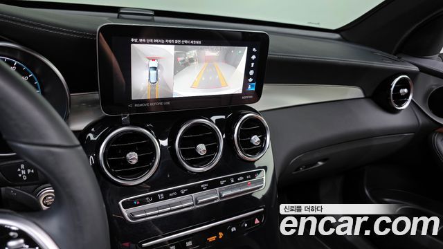 Mercedes-Benz GLC-Class GLC300e 4MATIC