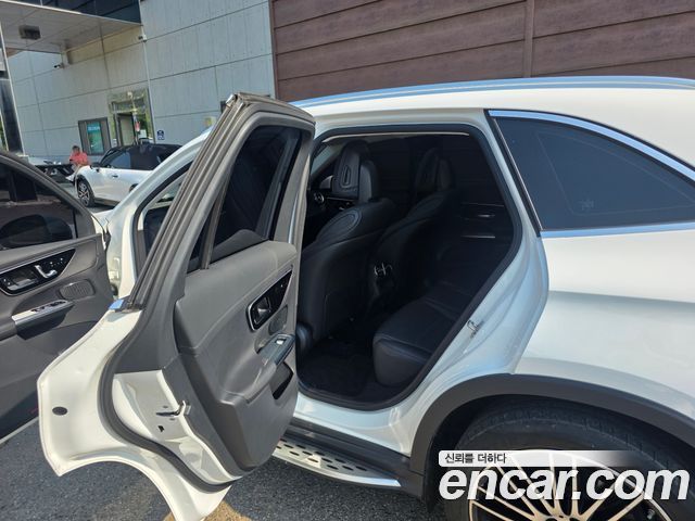 Mercedes-Benz GLC-Class GLC220 d 4MATIC